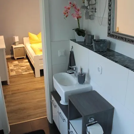 In Bodden & Ostsee Naehe شقة ساغارد